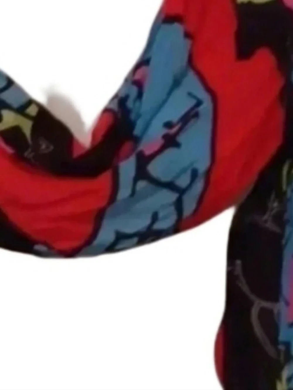 2 Light Fabric Scarves